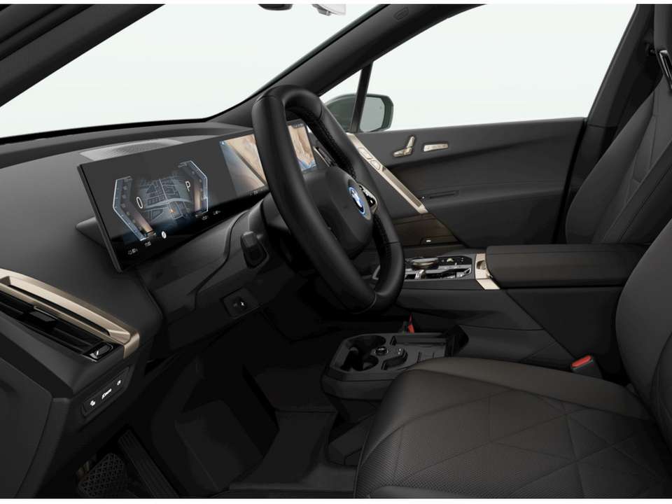 BMW iX - Imagem 4
