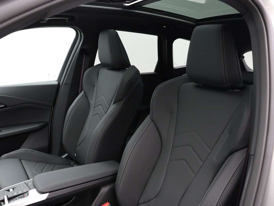 BMW iX1 - Imagem 4