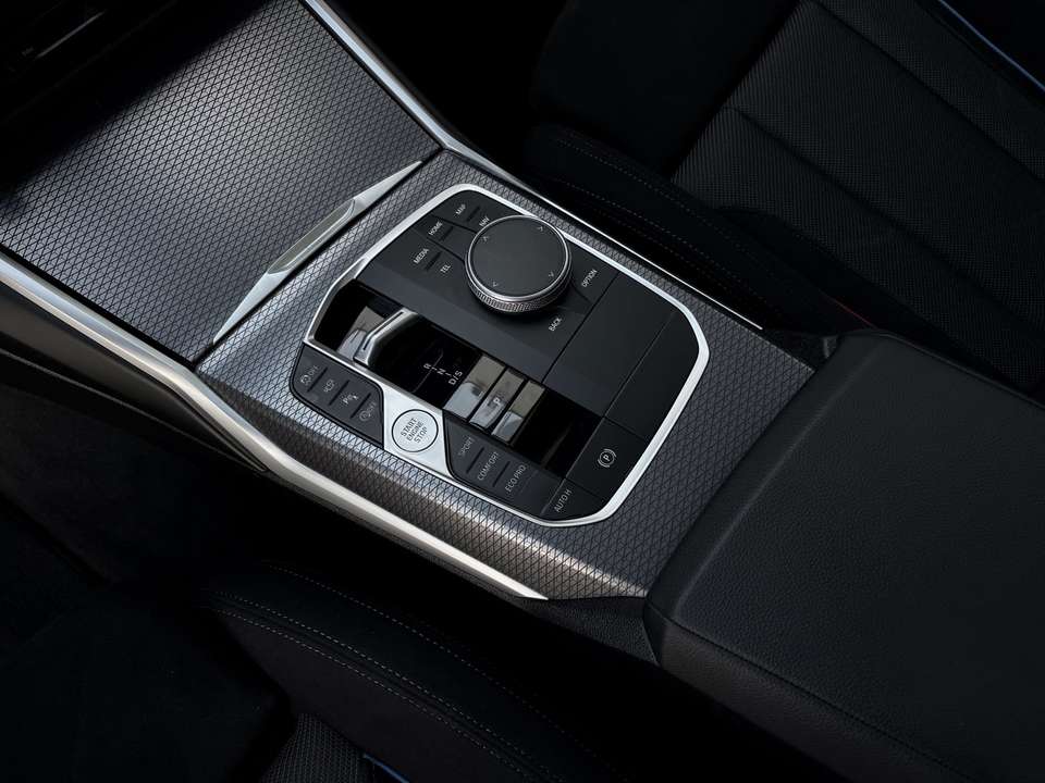 BMW 320 - Imagem 10