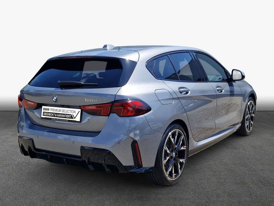 BMW 120 - Imagem 2