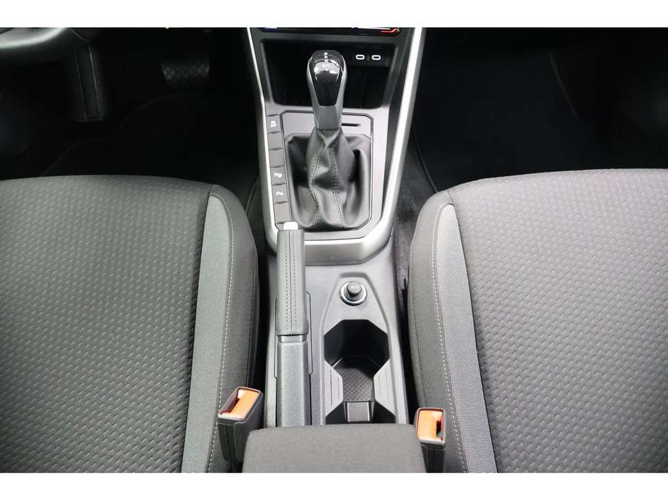 Volkswagen Polo - Imagem 13
