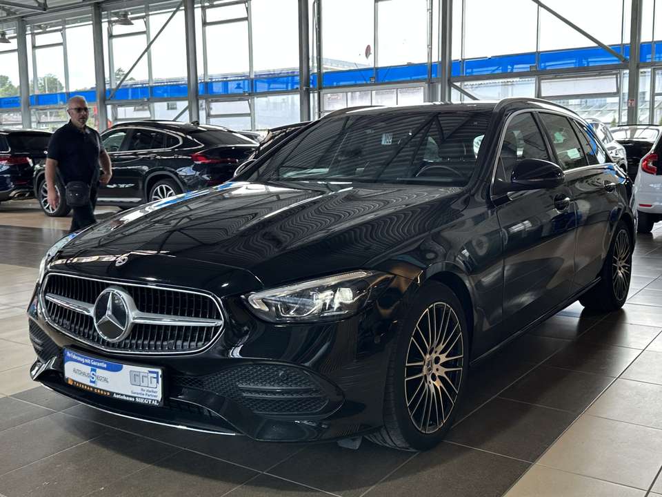 Mercedes-Benz C 220 - Imagem 3