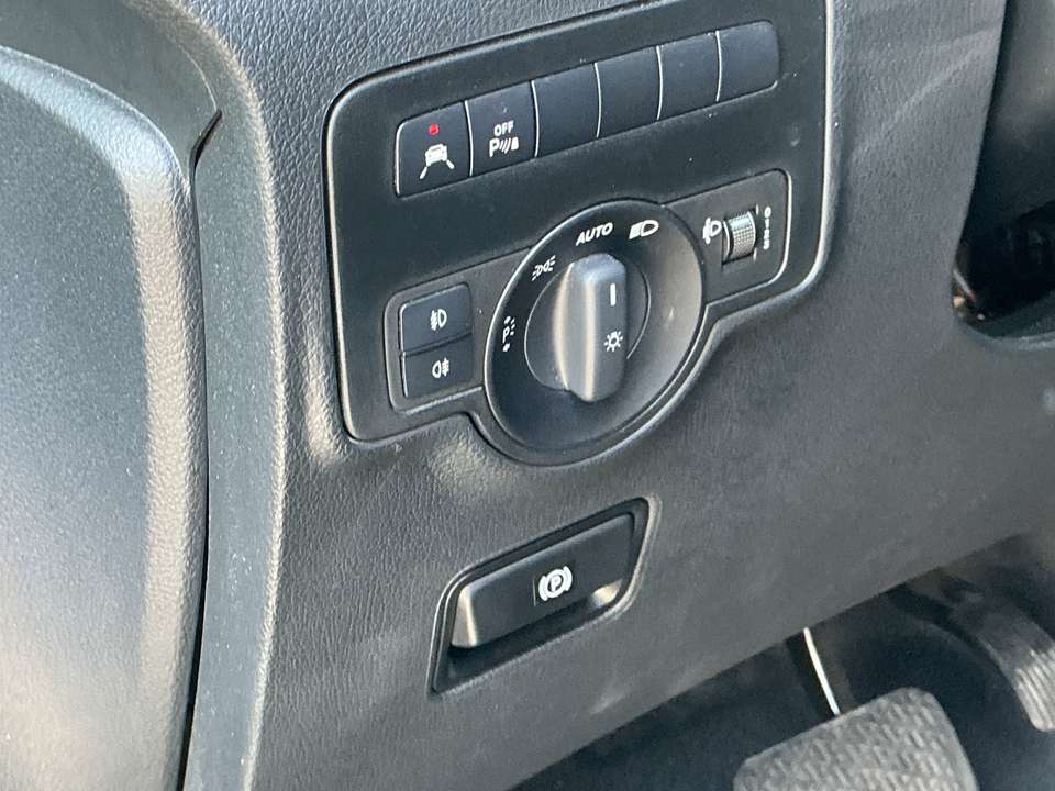 Mercedes-Benz Vito - Imagem 6