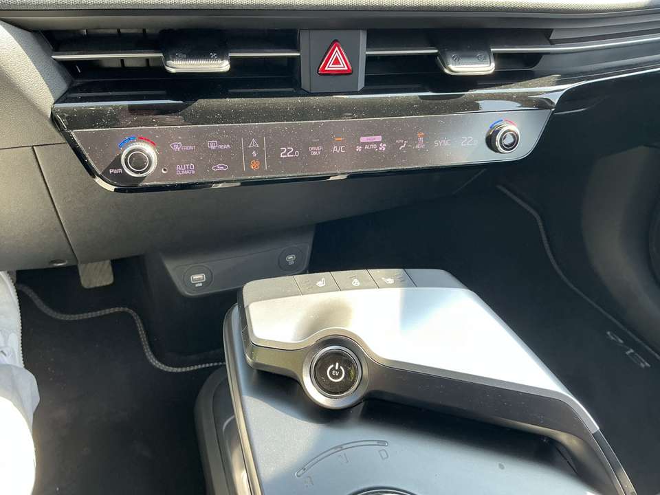 Car picture 11