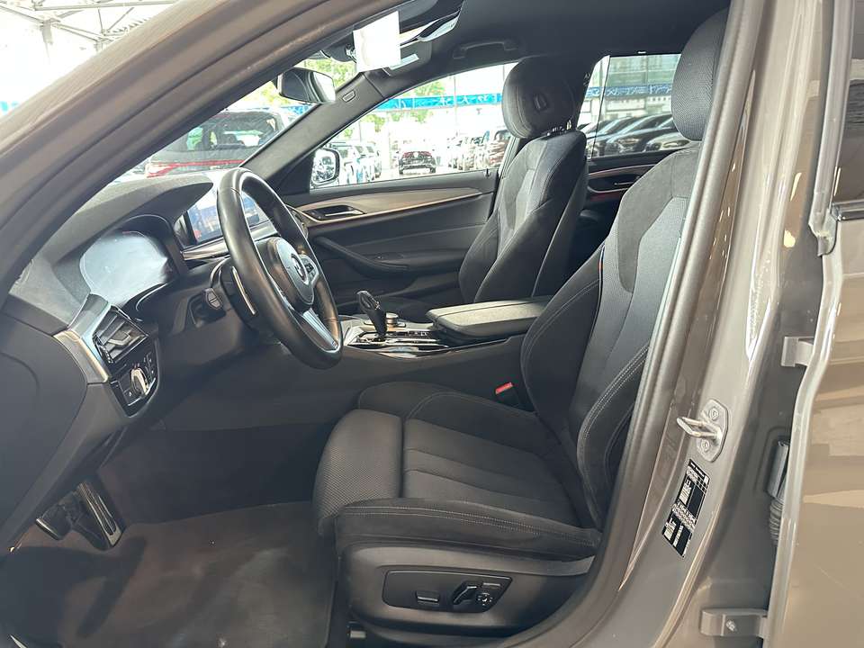 BMW 530 - Imagem 12