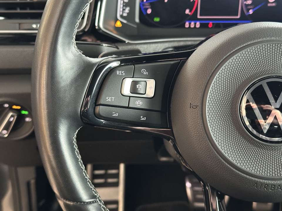 Volkswagen T-Roc - Imagem 15
