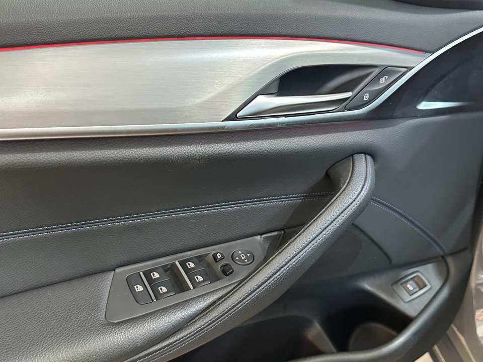 BMW 530 - Imagem 14