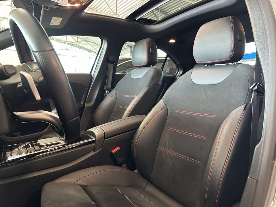 Mercedes-Benz A 200 - Imagem 9