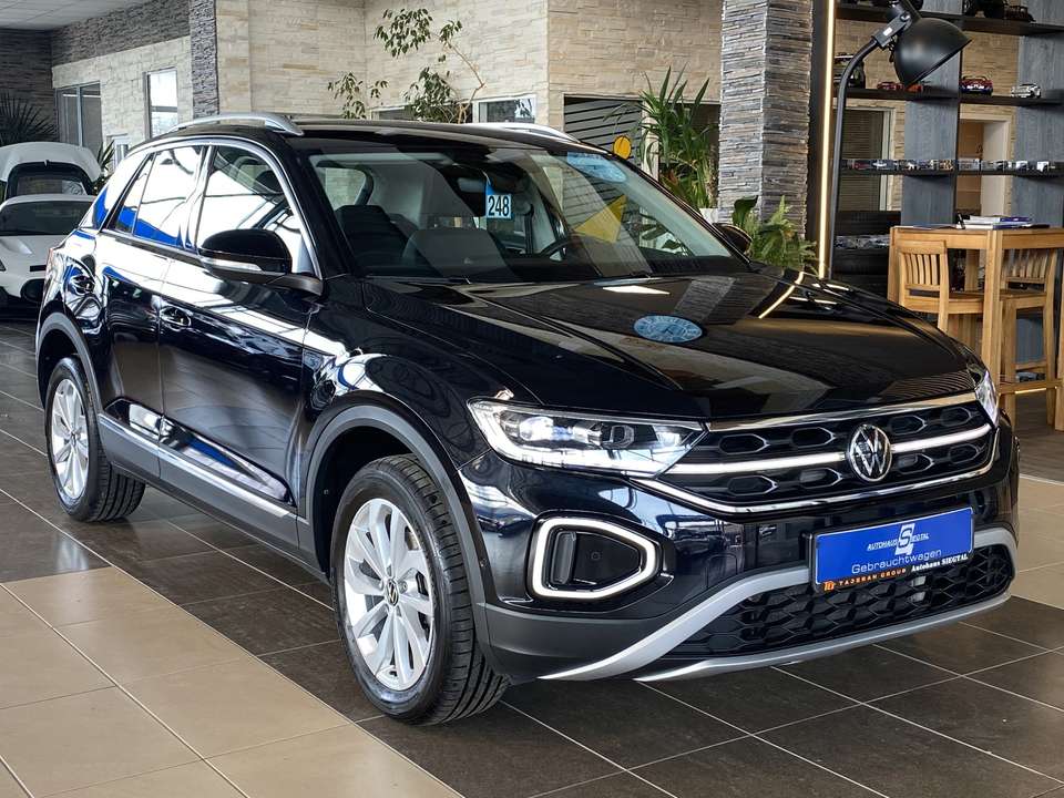 Volkswagen T-Roc - Imagem 1
