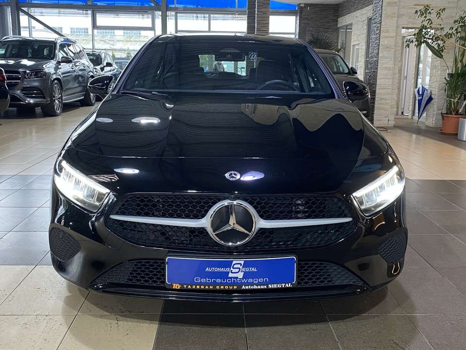 Mercedes-Benz A 180 - Imagem 2