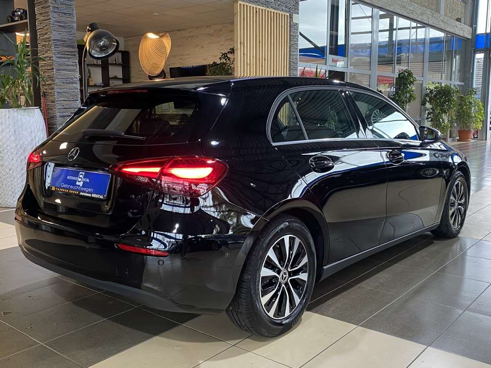Mercedes-Benz A 180 - Imagem 12