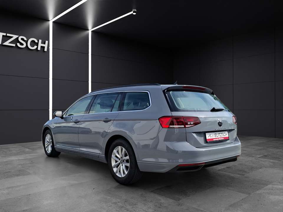 Volkswagen Passat Variant - Imagem 3
