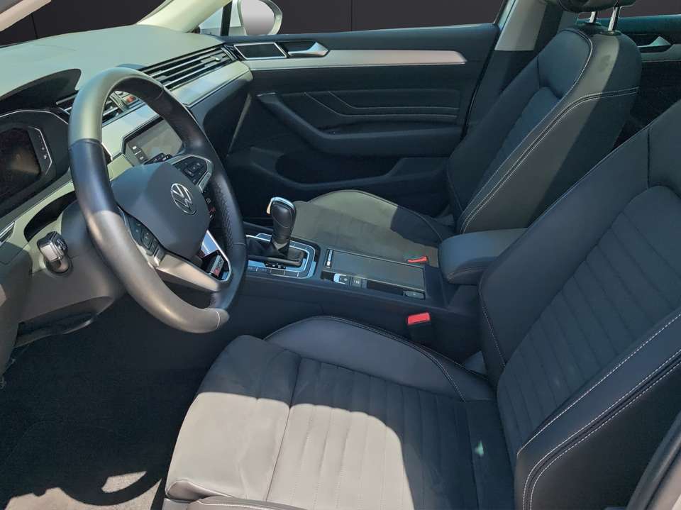Volkswagen Passat Variant - Imagem 10