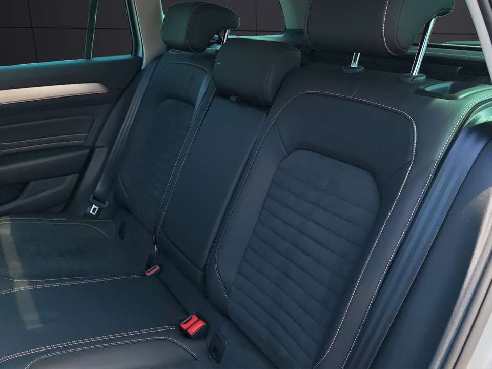 Volkswagen Passat Variant - Imagem 11
