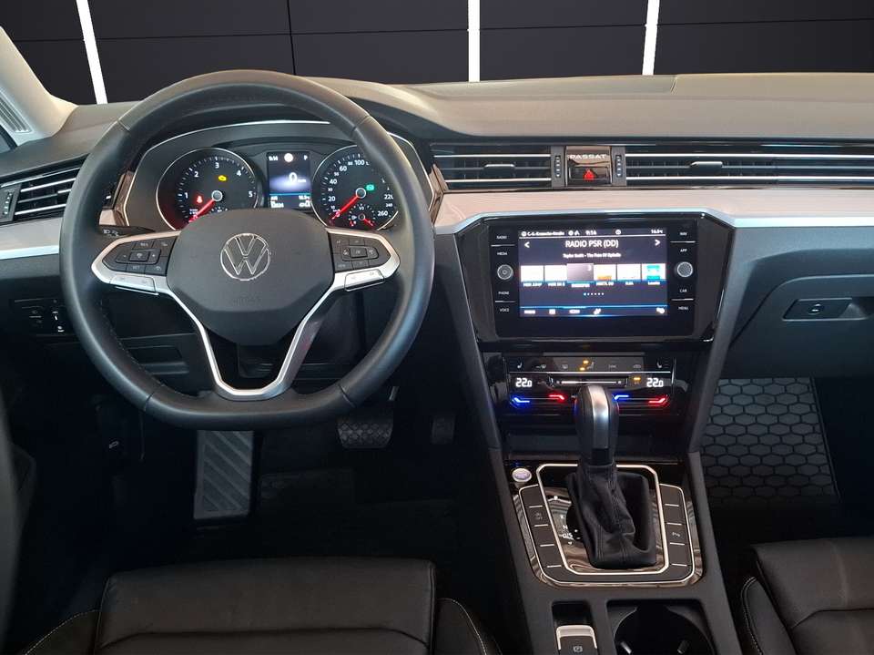 Volkswagen Passat Variant - Imagem 14