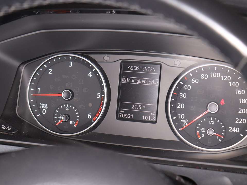 Volkswagen T6 California - Imagem 5