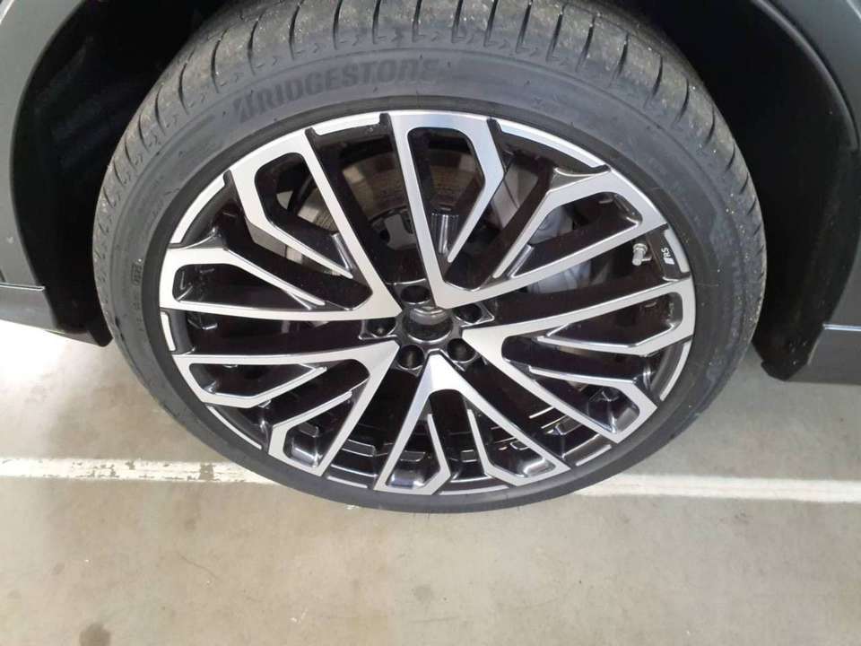 Audi Q7 - Imagem 8