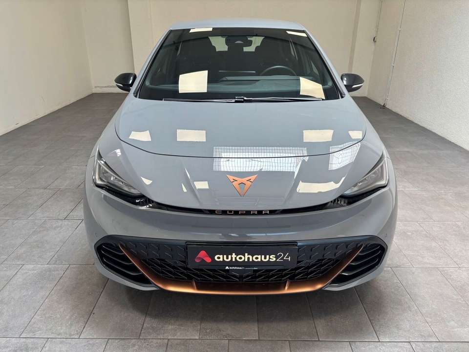 CUPRA Born - Imagem 2