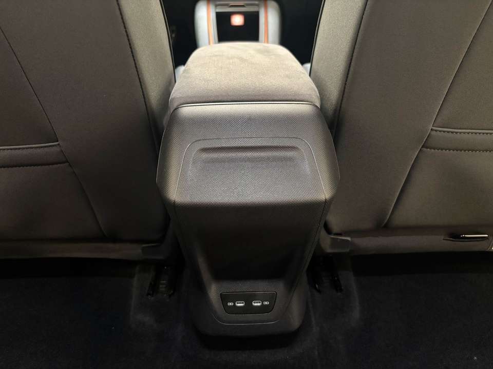 CUPRA Born - Imagem 14