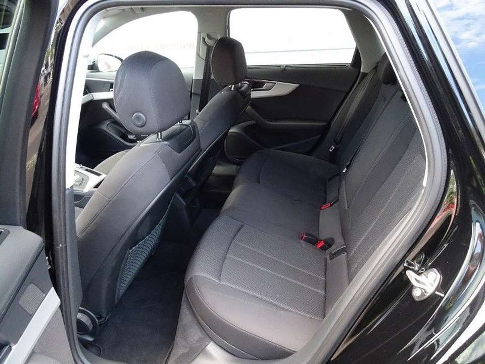 Audi A4 - Imagem 11
