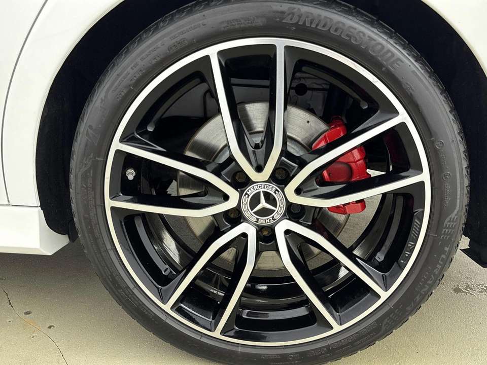 Mercedes-Benz CLA 220 - Imagem 4
