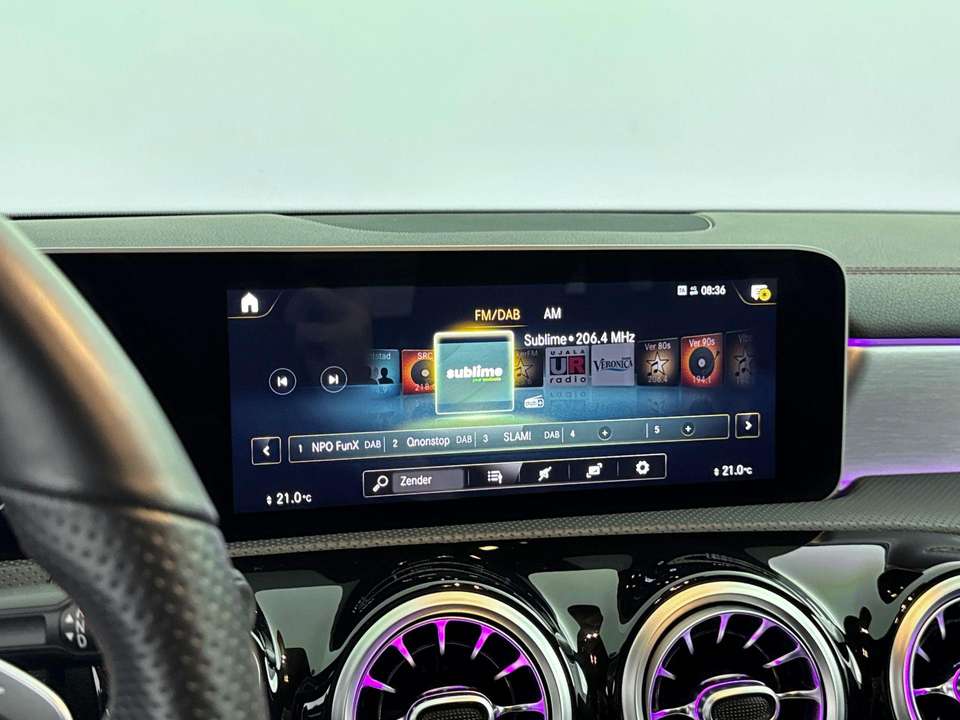 Mercedes-Benz CLA 220 - Imagem 15