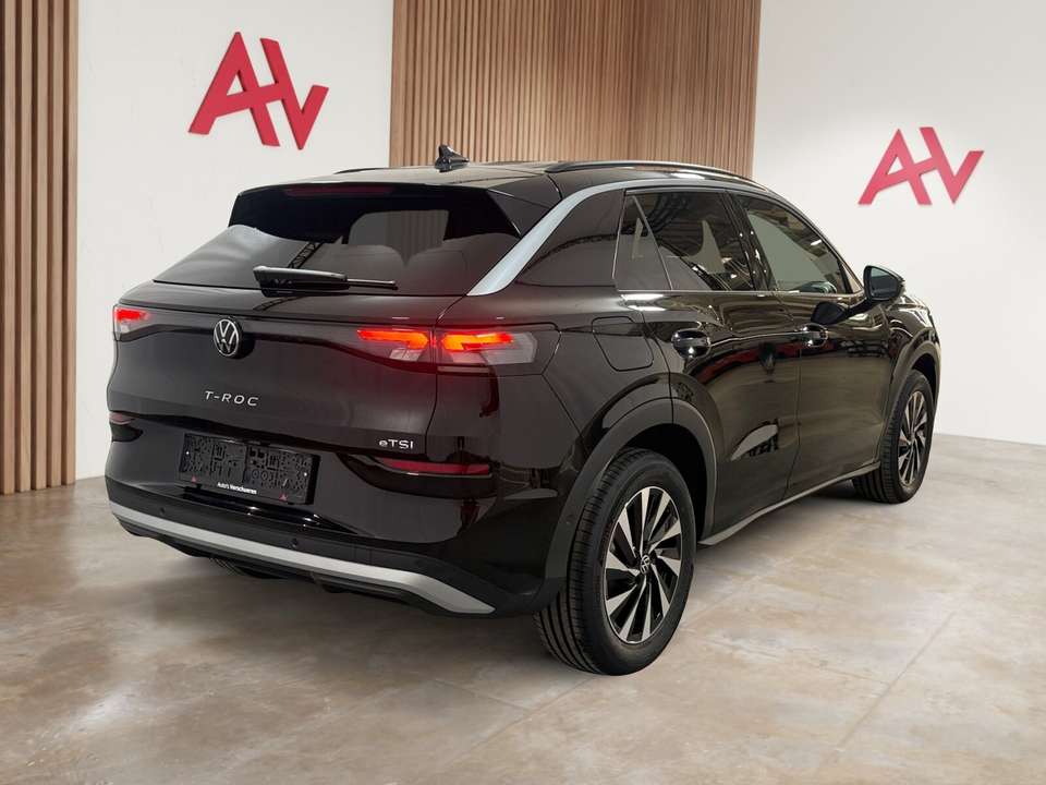 Volkswagen T-Roc - Imagem 7