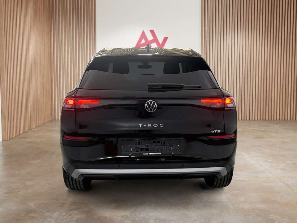 Volkswagen T-Roc - Imagem 8