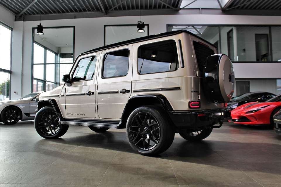 Mercedes-Benz G 400 - Imagem 5