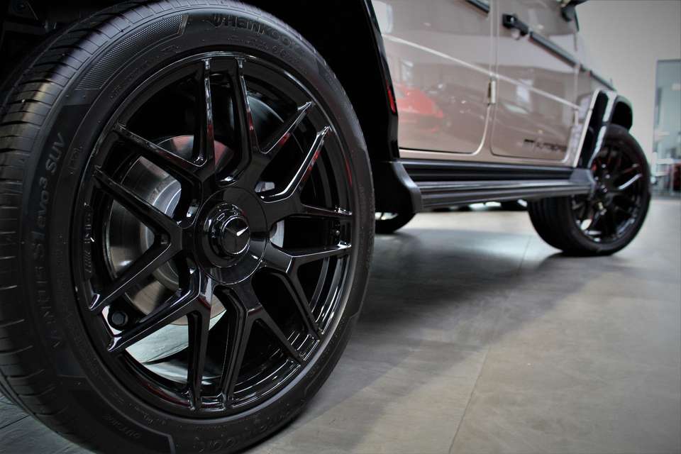 Mercedes-Benz G 400 - Imagem 15
