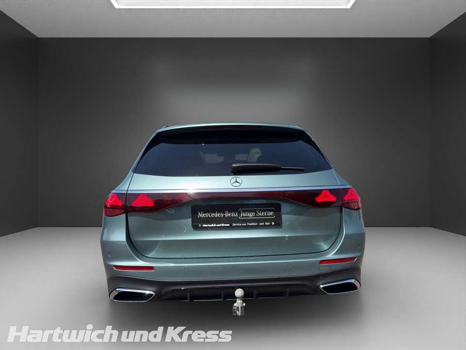 Mercedes-Benz E 200 - Imagem 6