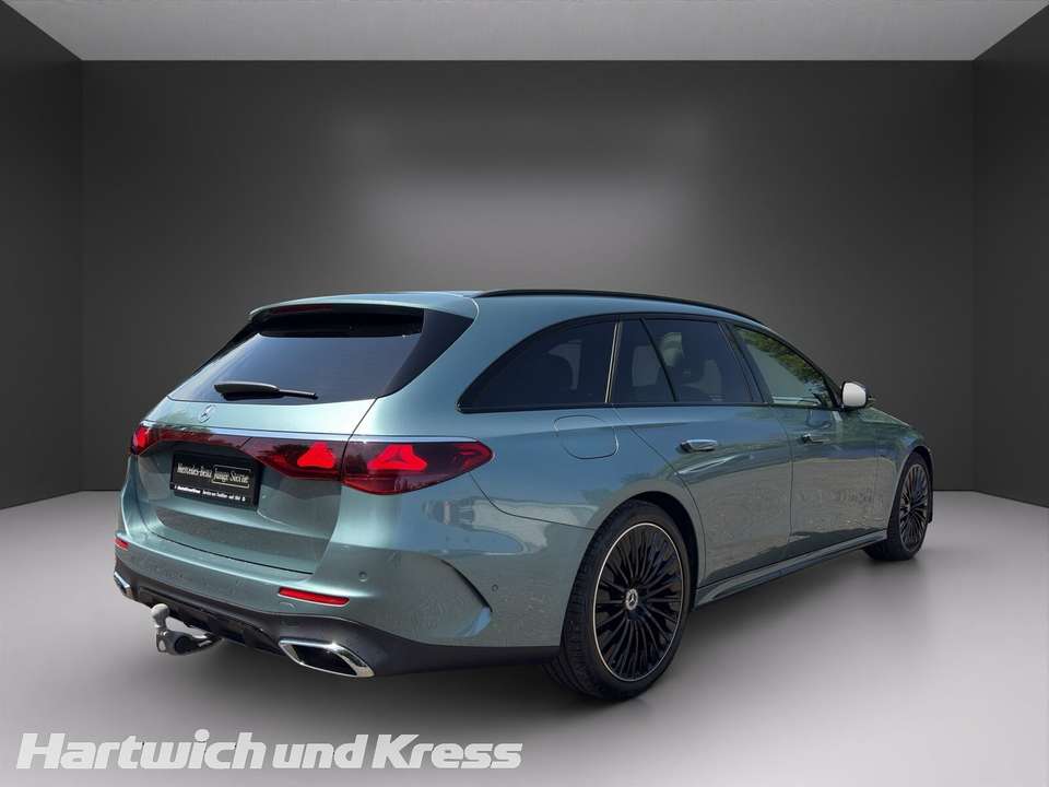 Mercedes-Benz E 200 - Imagem 7
