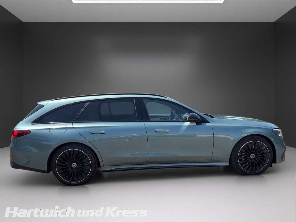 Mercedes-Benz E 200 - Imagem 8