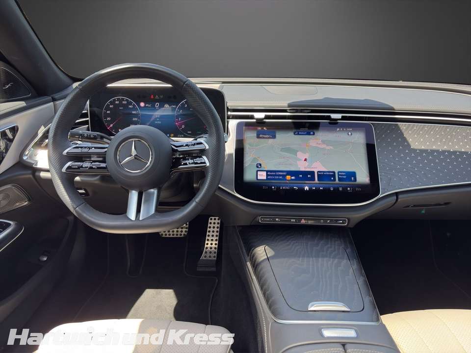 Mercedes-Benz E 200 - Imagem 11