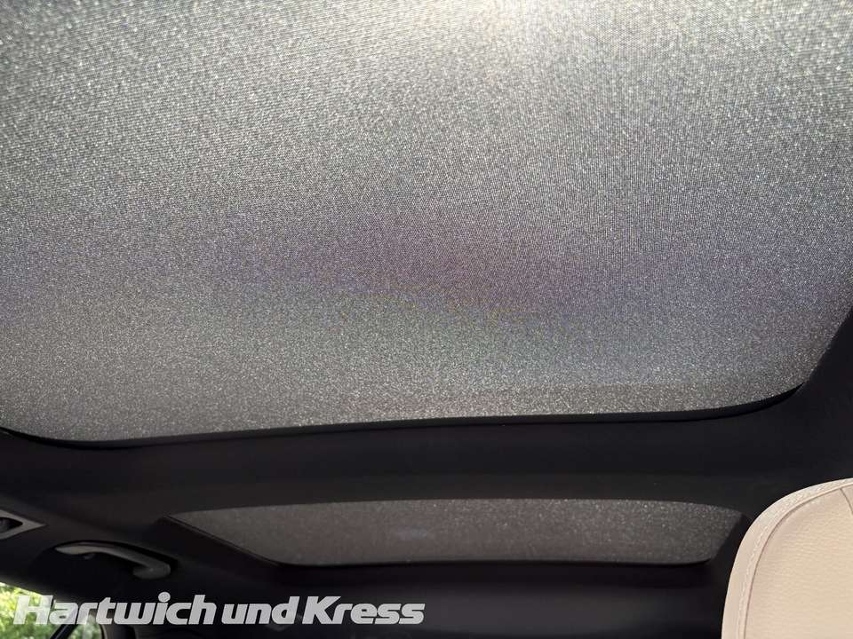 Mercedes-Benz E 200 - Imagem 16