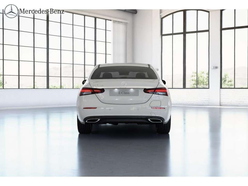 Mercedes-Benz E 300 - Imagem 5