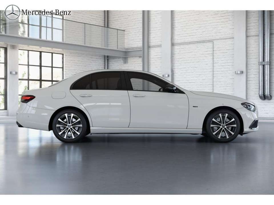 Mercedes-Benz E 300 - Imagem 6