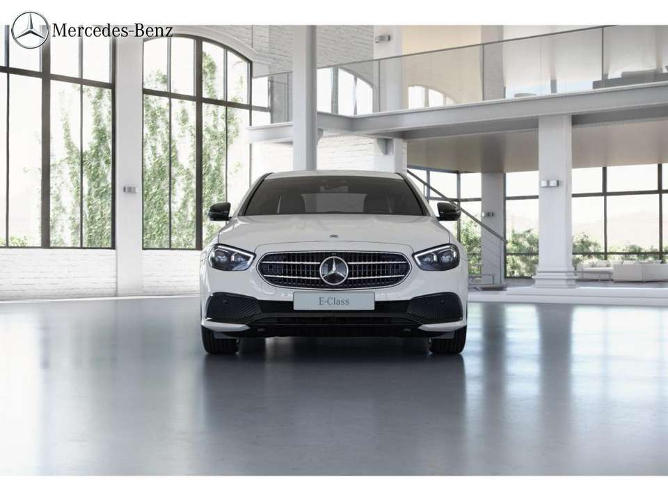 Mercedes-Benz E 300 - Imagem 7