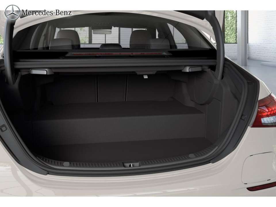 Mercedes-Benz E 300 - Imagem 12