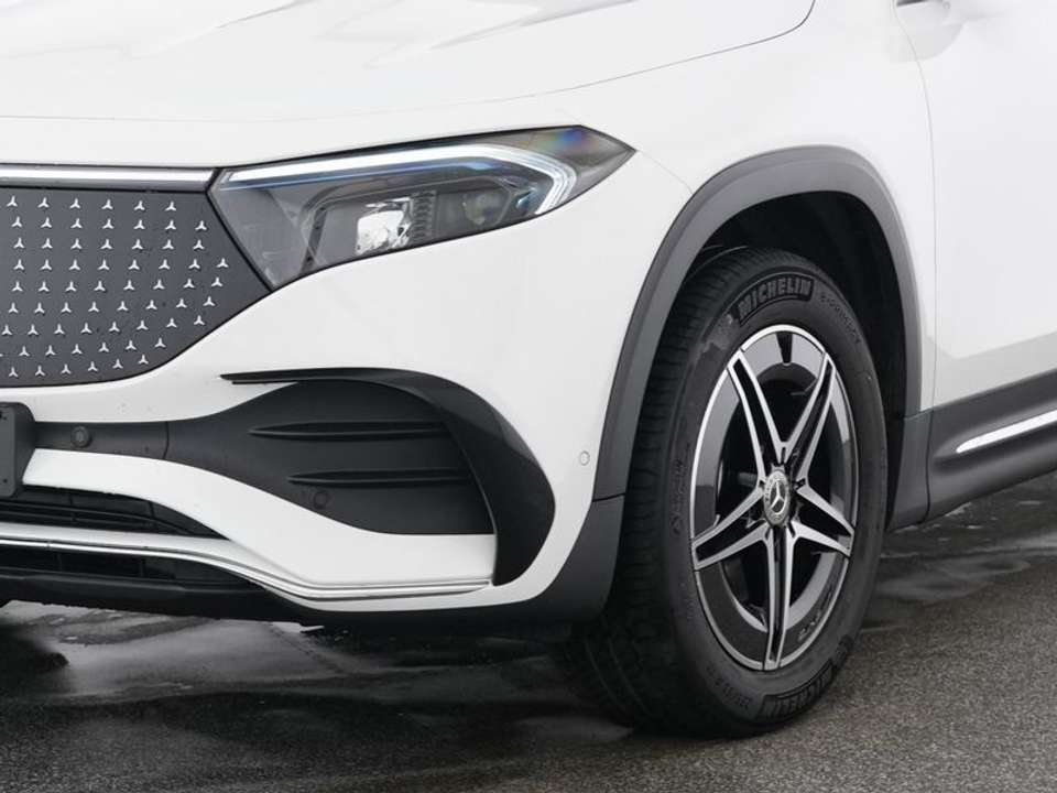 Mercedes-Benz EQB 250 - Imagem 2