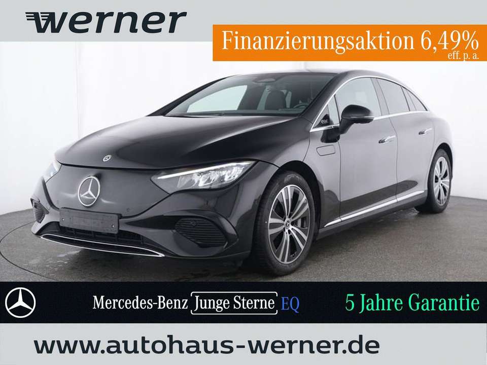 Mercedes-Benz EQE 300 - Imagem 1