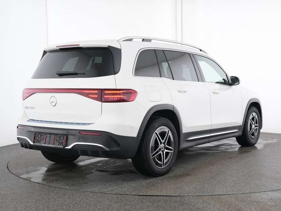 Mercedes-Benz EQB 250 - Imagem 3