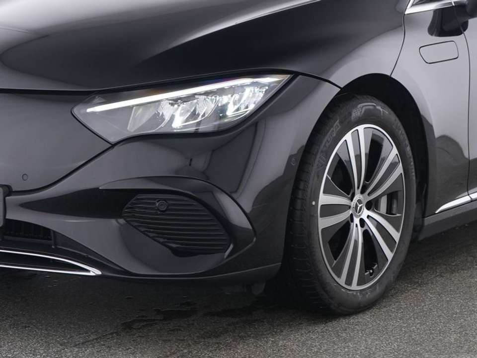 Mercedes-Benz EQE 300 - Imagem 2