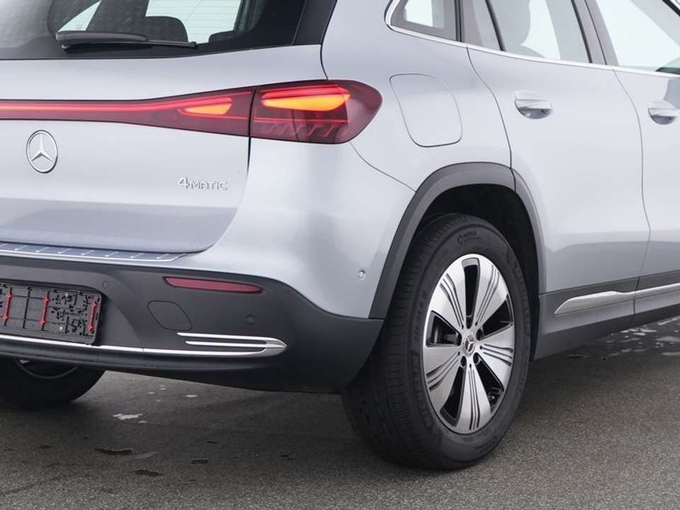 Mercedes-Benz EQA - Imagem 5