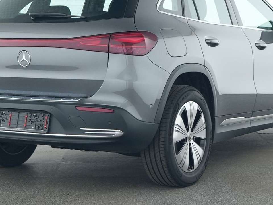 Mercedes-Benz EQA - Imagem 4