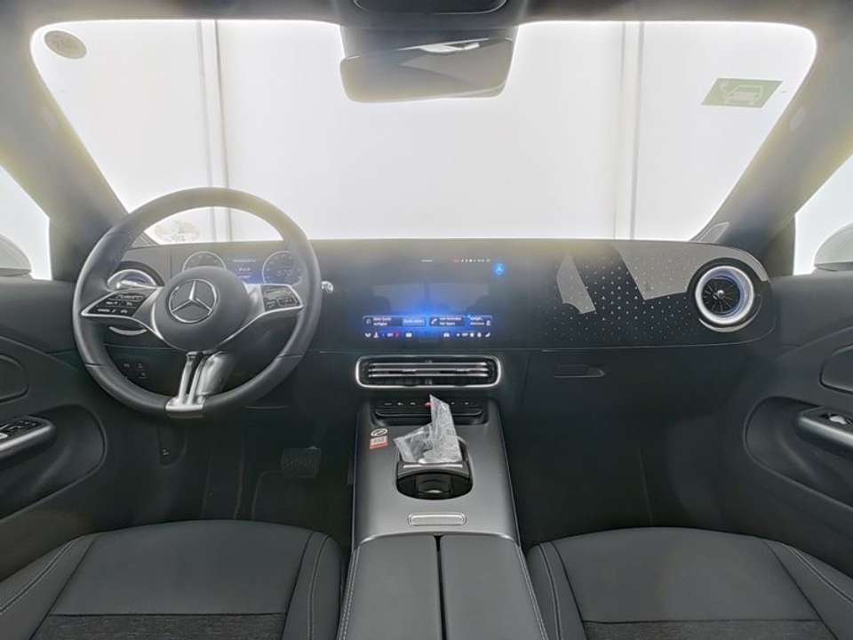 Mercedes-Benz CLA 250 - Imagem 9