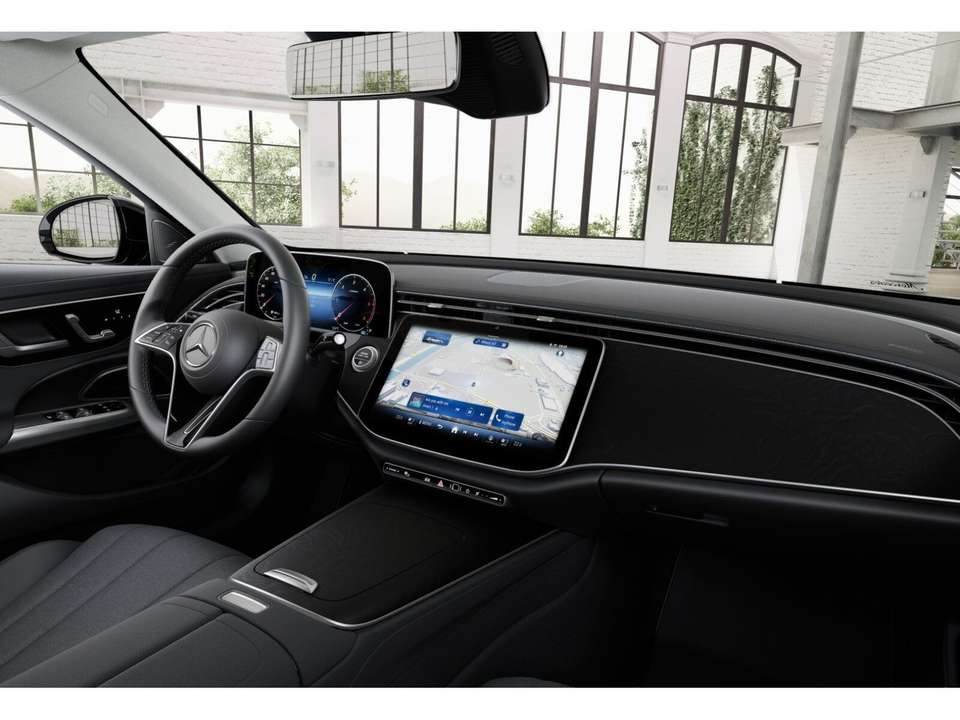 Mercedes-Benz E 220 - Imagem 11