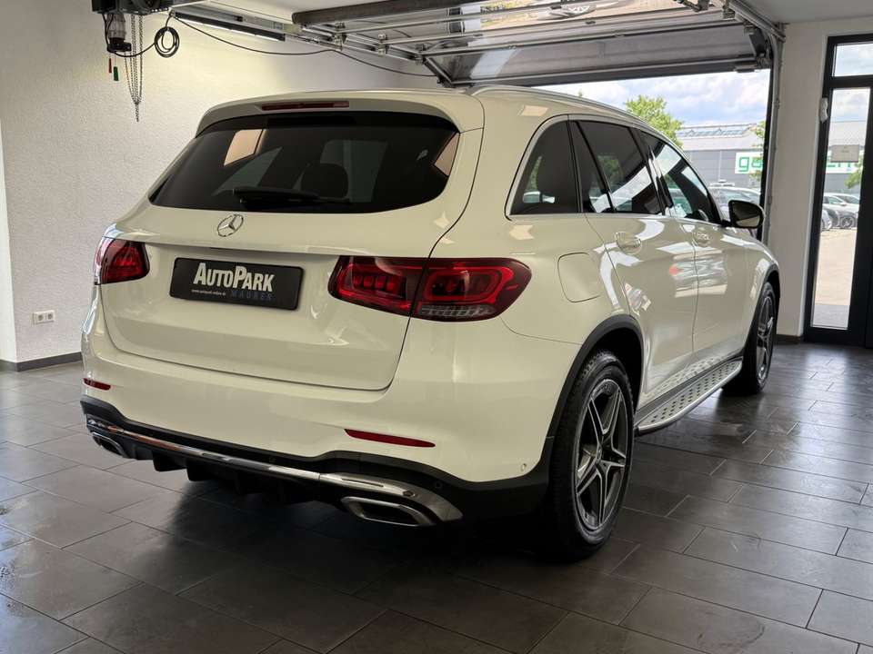 Mercedes-Benz GLC 220 - Imagem 6