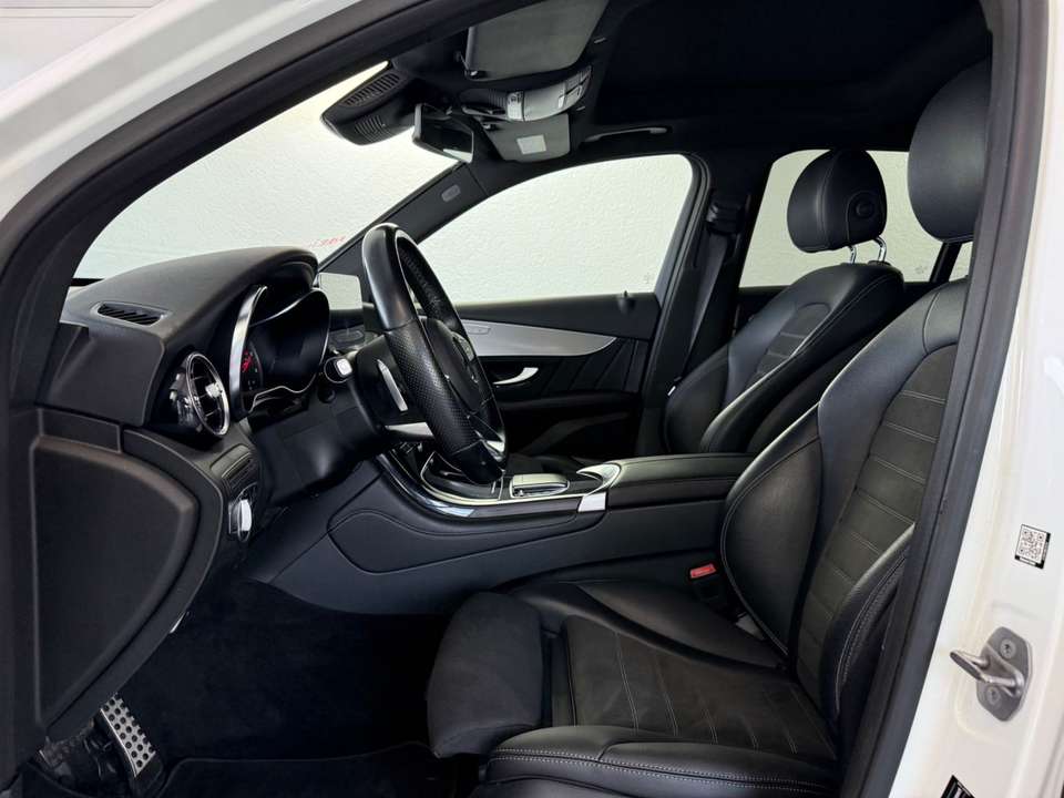 Mercedes-Benz GLC 220 - Imagem 11