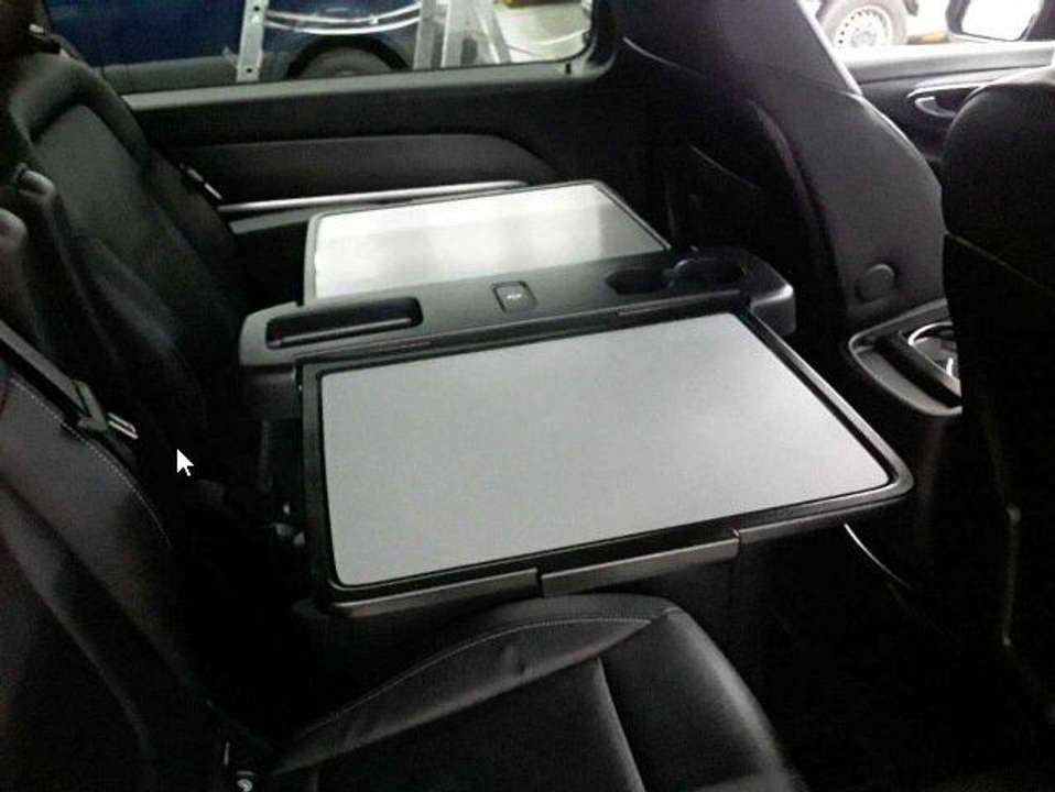 Mercedes-Benz V 300 - Imagem 8